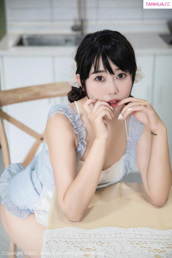   [XiuRen]高清写真图 2022.11.10 No.5834 严利娅Yuliya 丰腴美臀第20张图片